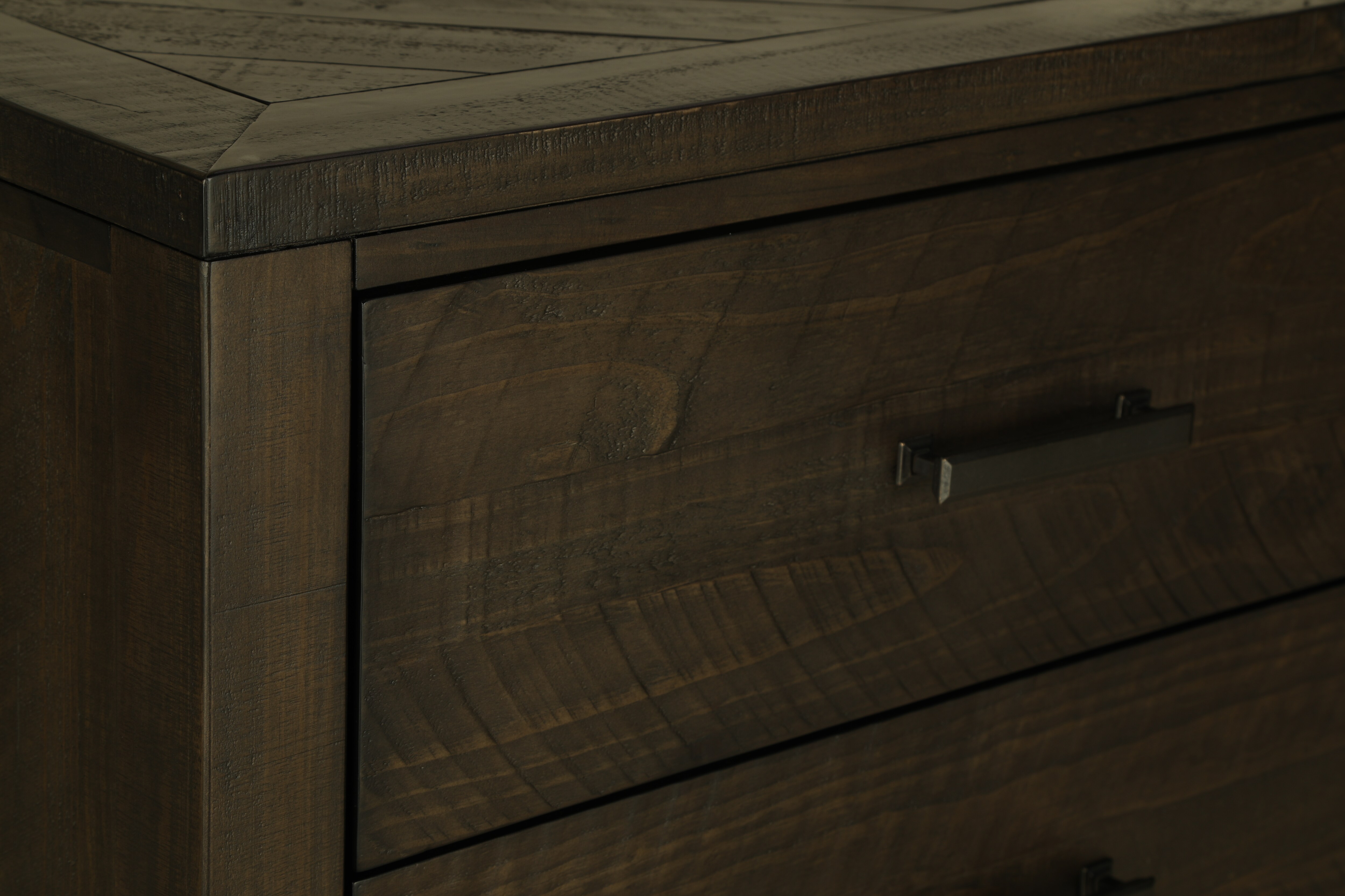 Ashford Dresser | Levin Furniture