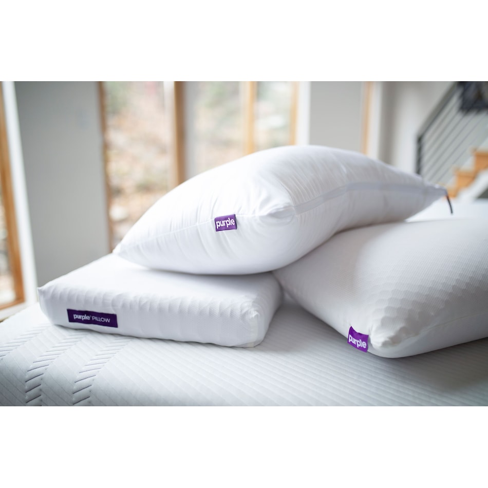 bd bed pillows purpl b  