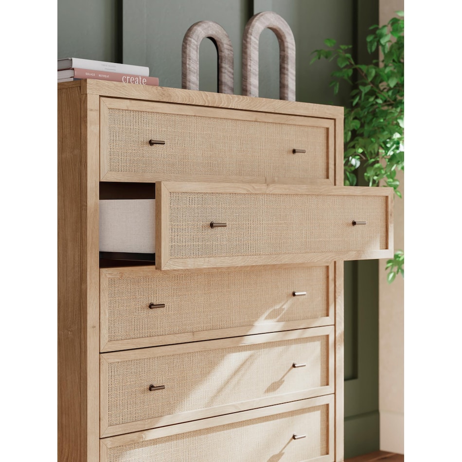 cielden bedroom two tone brown br master chest b   