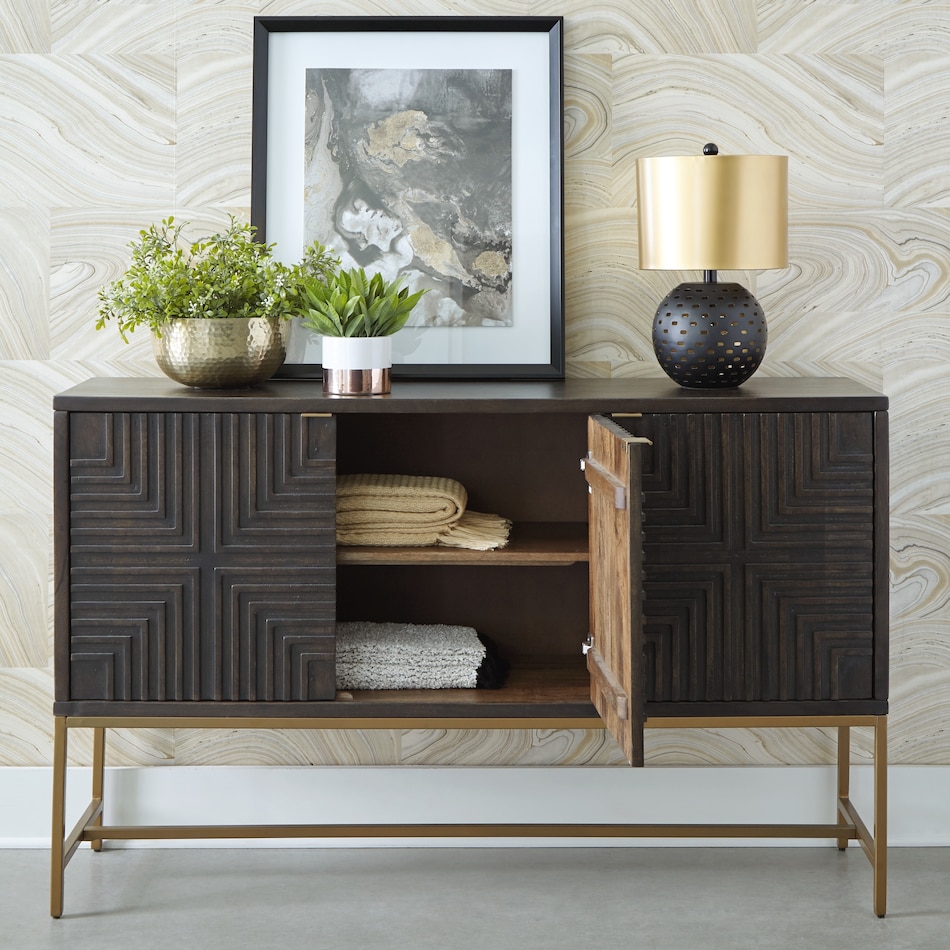 elinmore gold at wood accent piece a  