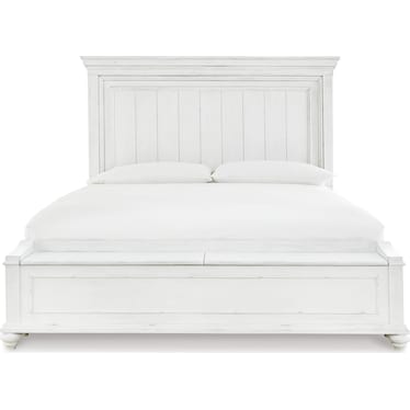 Kanwyn Queen Panel Bed with Storage Bench