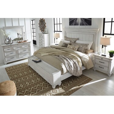 Kanwyn California King Panel Bed with Storage Bench