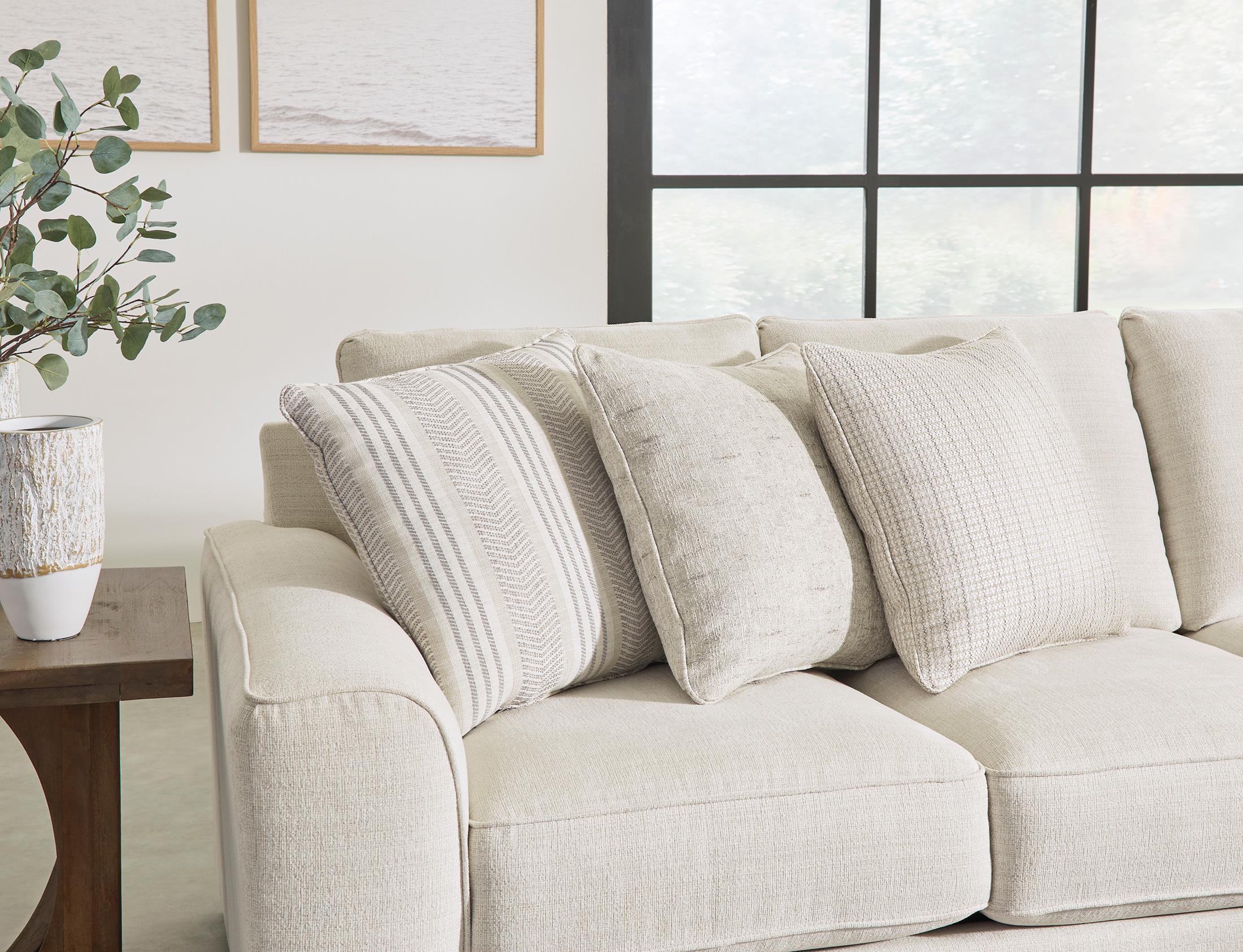 Lerenza 2-Piece Sectional with Right Facing Chaise | John V