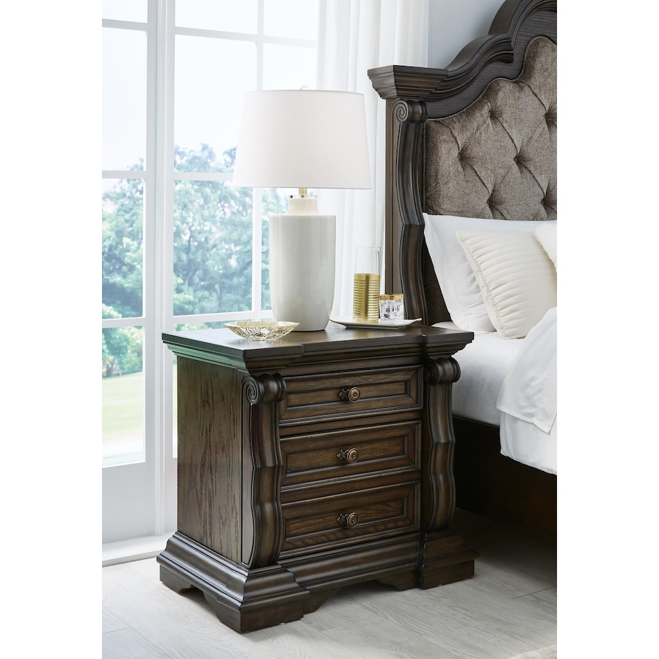 maylee bedroom dark brown b   