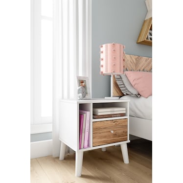 Piperton Nightstand