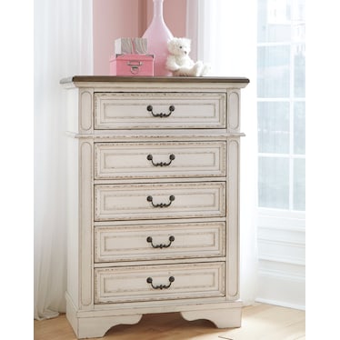 Realyn Chest of Drawers