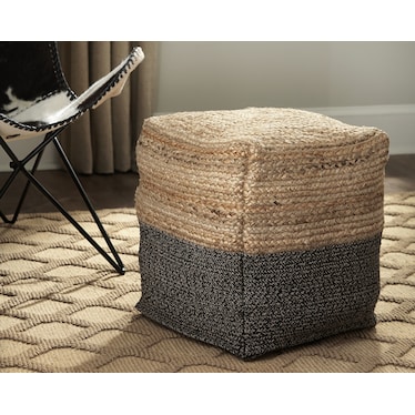 Sweed Valley Pouf