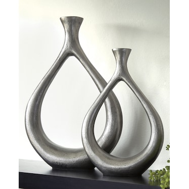 Dimaia 14" and 19" Vases (Set of 2)
